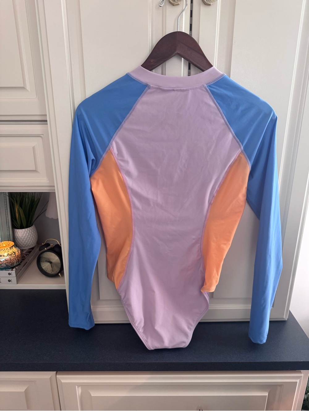 Billabong Colorblock Long Sleeve Rash Guard - Swim Suit - Picture 2 of 4